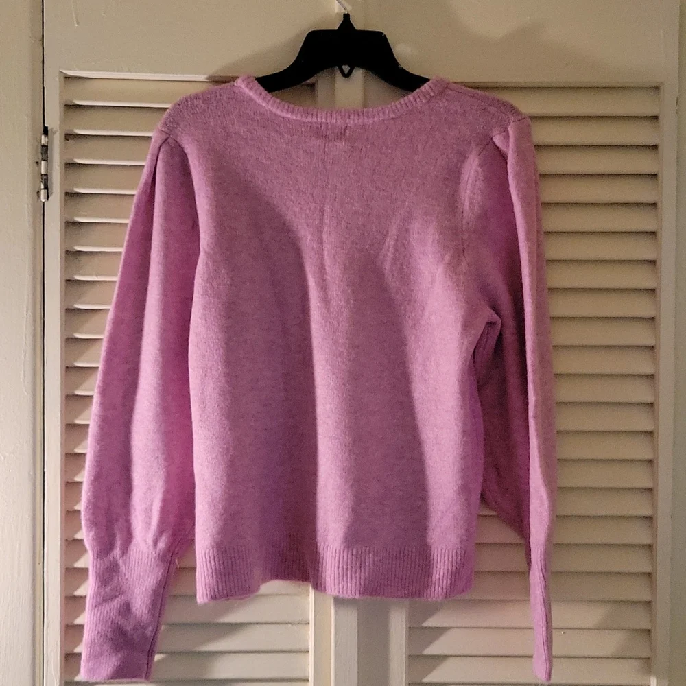 Sweater - Picture 4 of 8